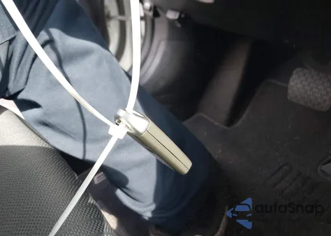 2015 Mazda Mazda3 I Sv из США, поврежденный, VIN JM1BM1T76F1233962